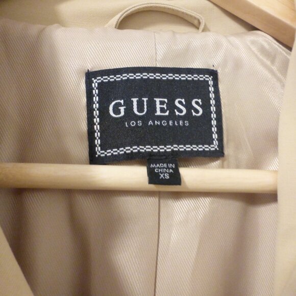 GUESS tan trench coat with removable belt - Picture 3 of 14